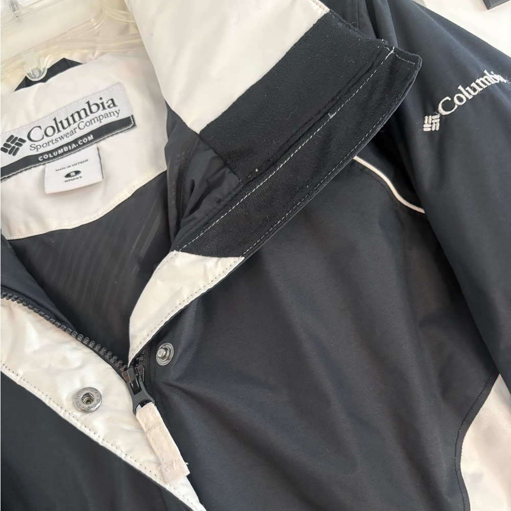 Columbia Winter Coat - Picture 3 of 4